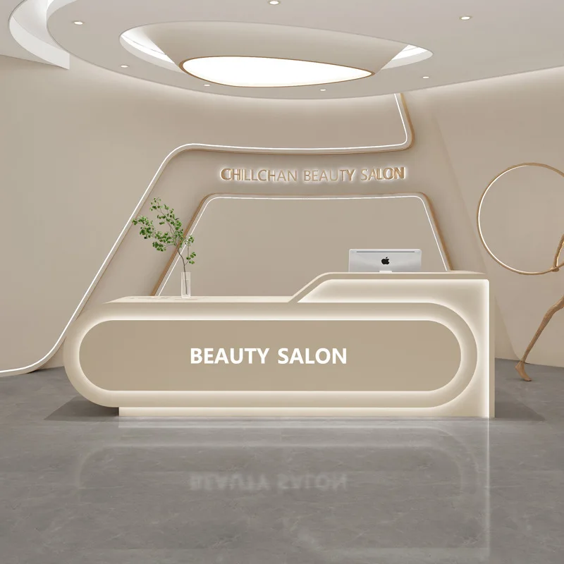 Beauty Makeup Institute - Ödeme noktası güzellik uzmanı resepsiyon masası