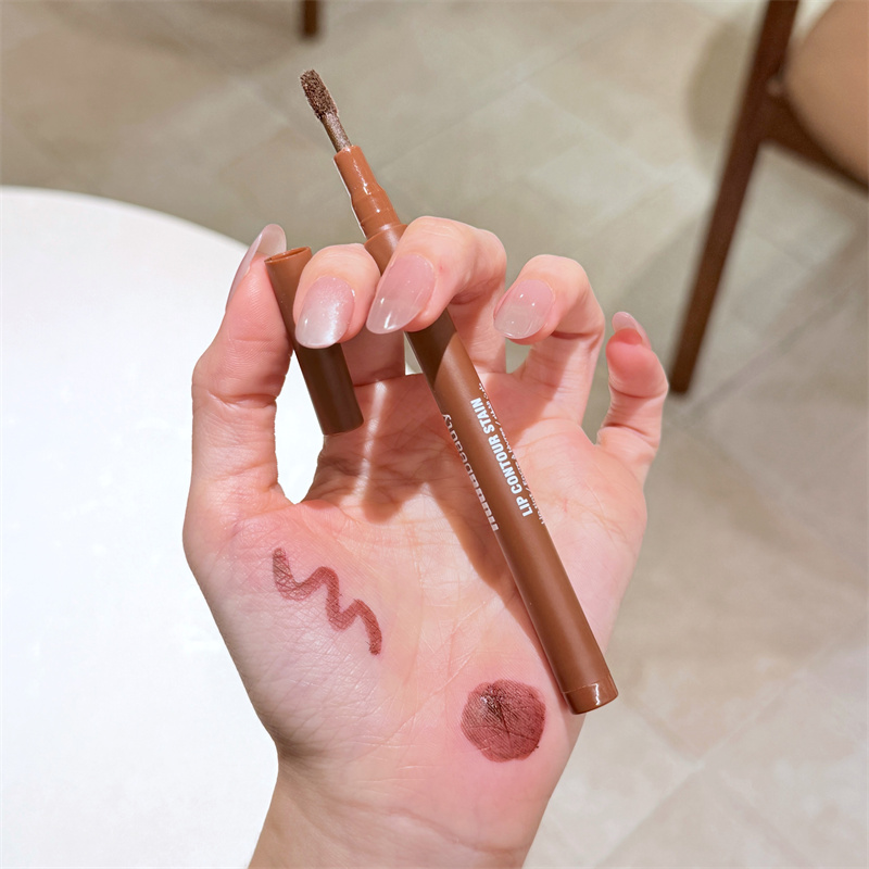 Huda Beauty Dudak Kontür Boyas - Beauty Linasi Makeup incelemesi ve fiyatı