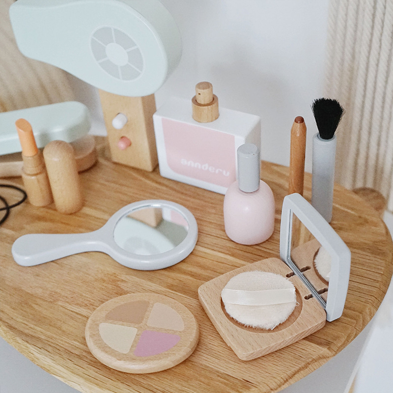 Yeni Çocuk Ahşap Simülasyon Ma - Beauty Makeup Gift Sets incelemesi ve fiyatı
